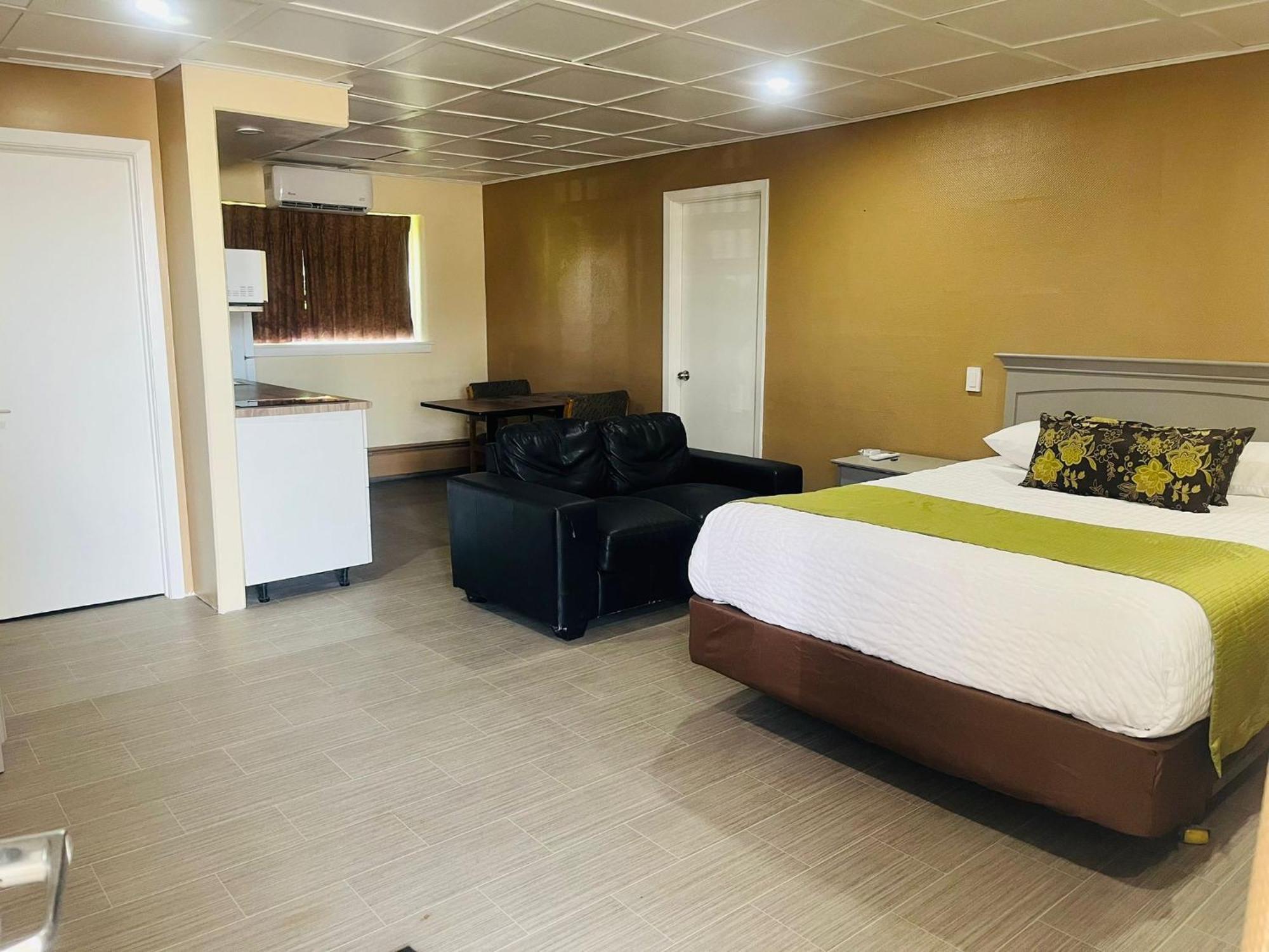 Travelodge By Wyndham Moose Jaw Eksteriør bilde